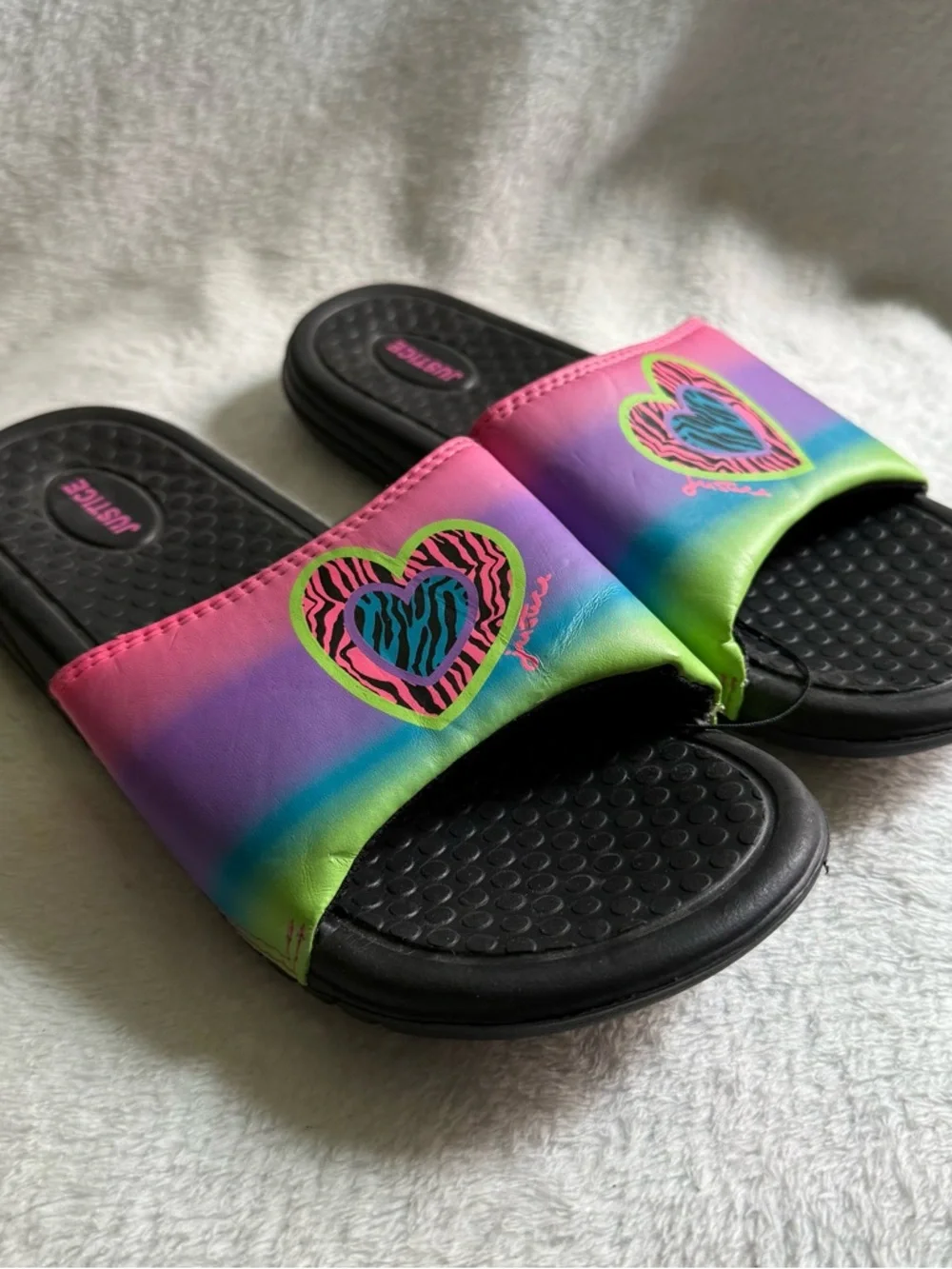 Justice Girls Black Slide‎ with Zebra-Print Heart and Rainbow Accents 6-7